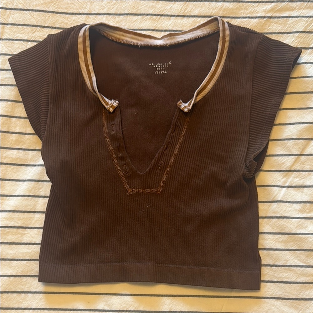 Brown Ribbed V-Neck Crop Top